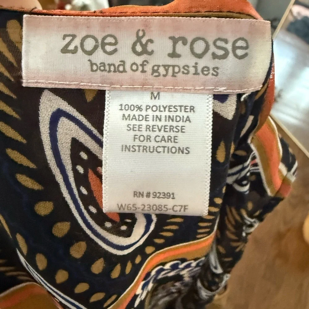 Zoe and Rose Elegant Semi sheer Multicolor Patterned Vest\Cardigan - Picture 6 of 6